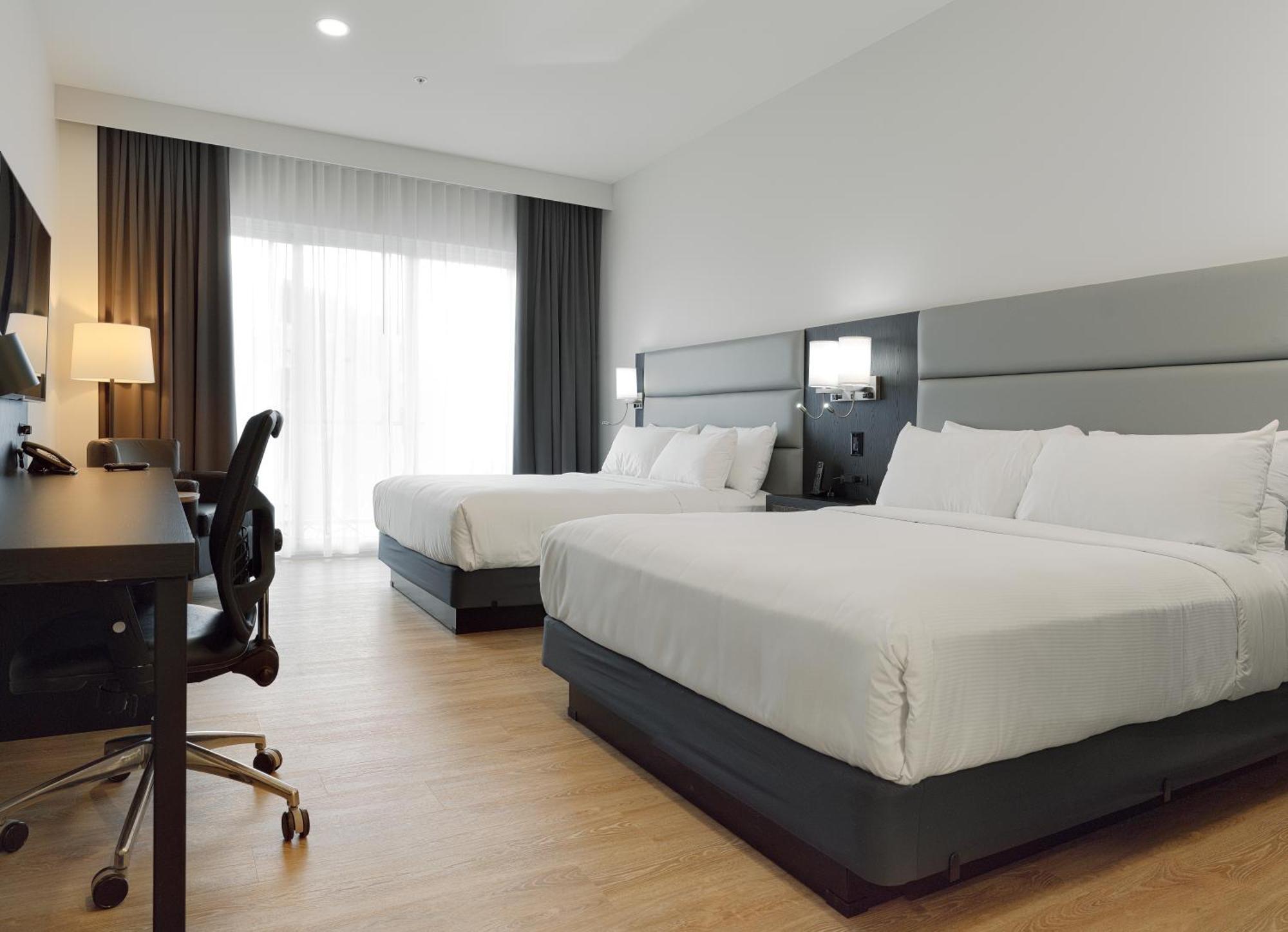 Hotel Rive Gauche Beloeil Екстер'єр фото