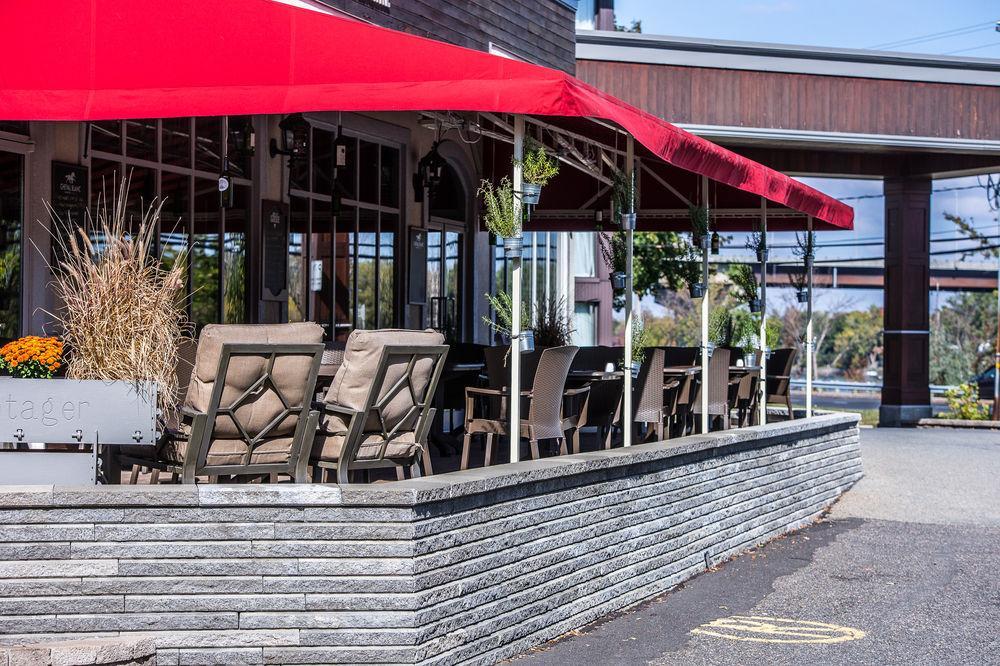 Hotel Rive Gauche Beloeil Екстер'єр фото